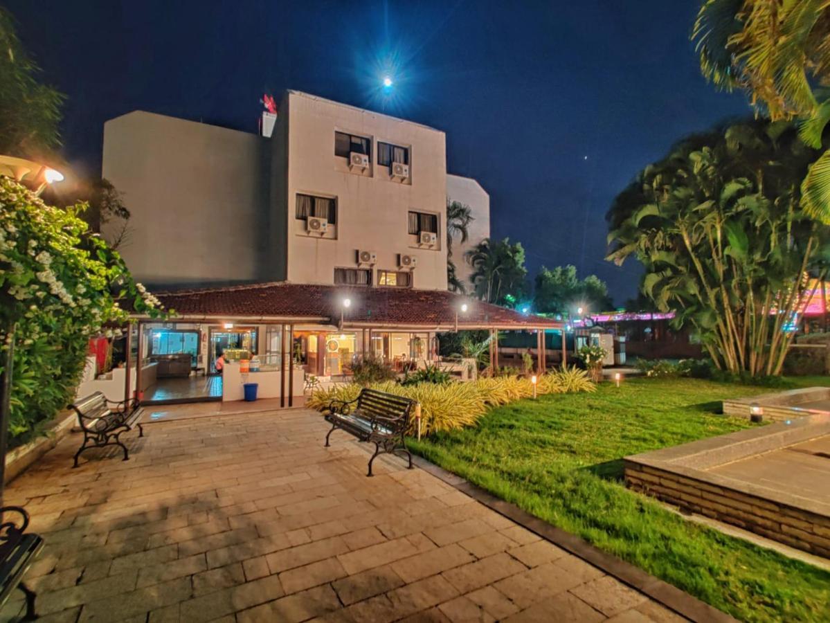Hotel Ashwin Igatpuri, Pure Veg & Jain Food Exterior photo